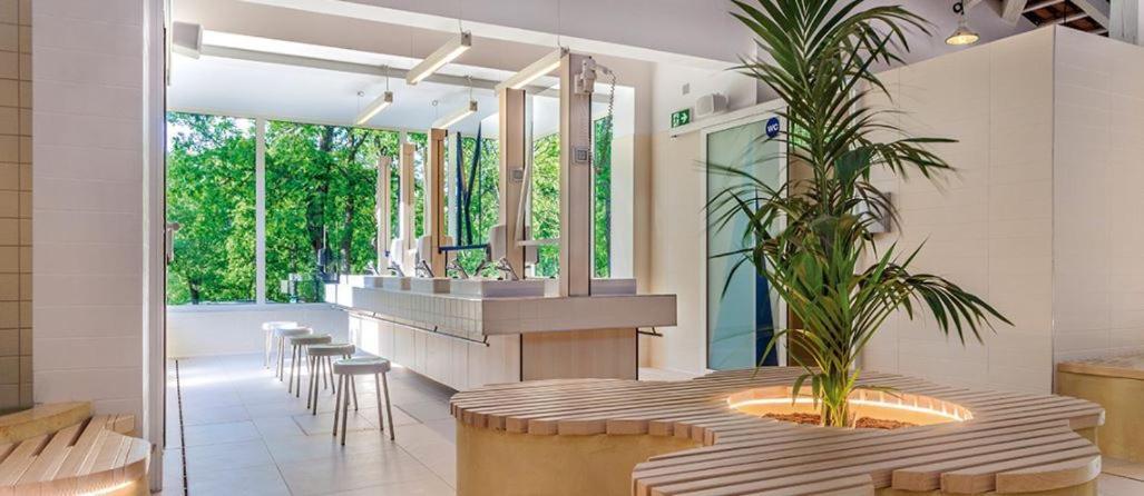 Easyatent Bungalow Tent Lanterna Červar-Porat المظهر الخارجي الصورة
