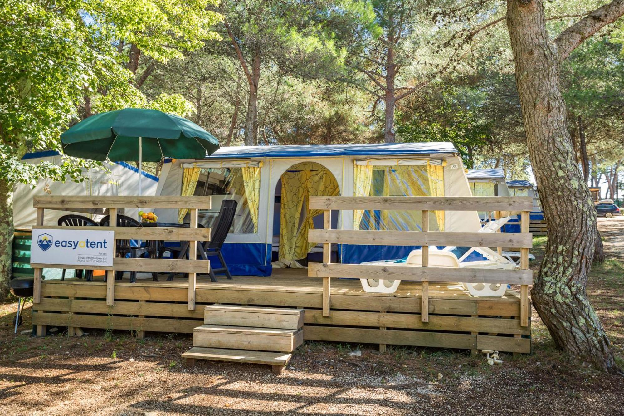 Easyatent Bungalow Tent Lanterna Červar-Porat الغرفة الصورة